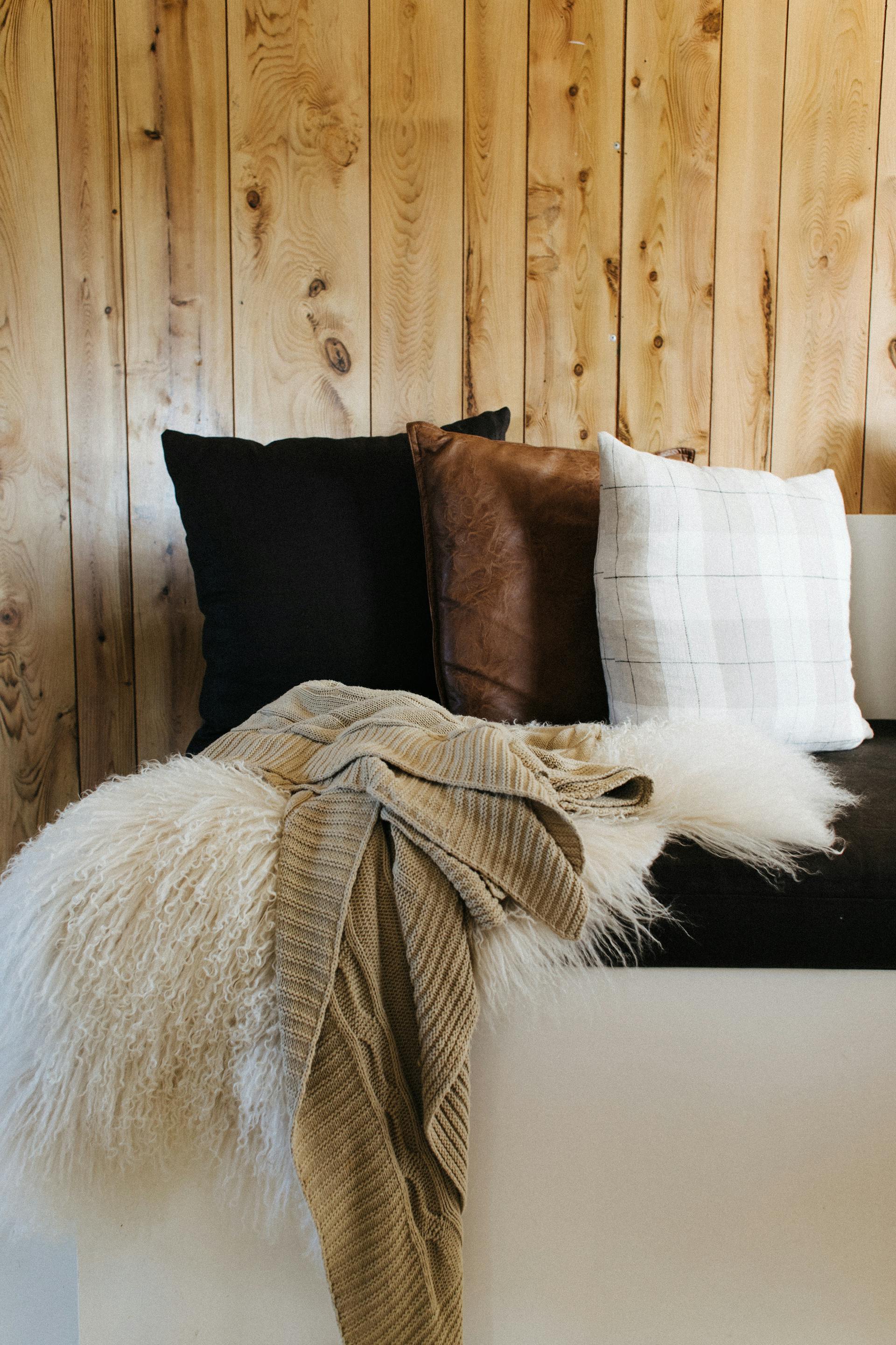 What Is the 2/3 Rule for Sofas and How to Choose the Right One - Sofa Luz