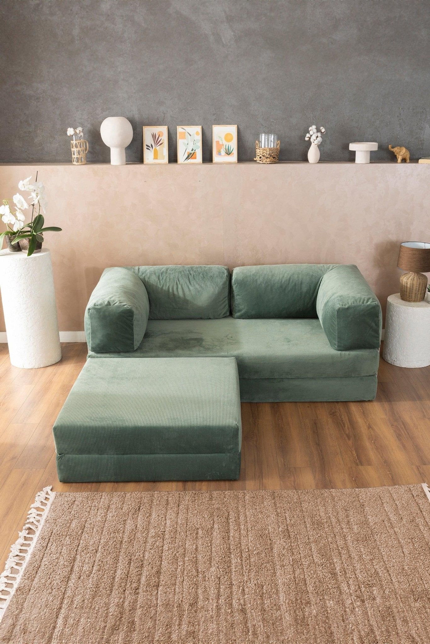 Confex Green With Pouf Option 5 - Sofaluz Studio