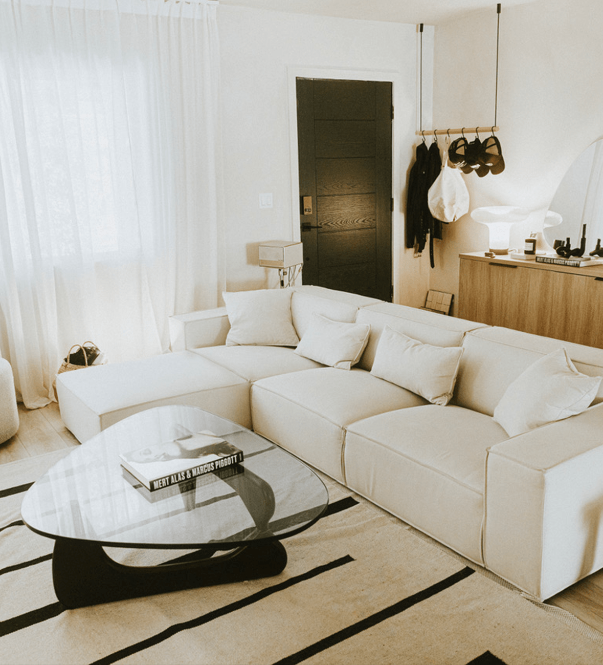 What Makes the Marlow Modular Sofa V1 Unique? - Sofa Luz